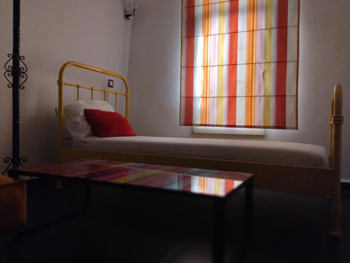 Hostal Valencia - Private Room With Bathroom Chefchaouen Εξωτερικό φωτογραφία