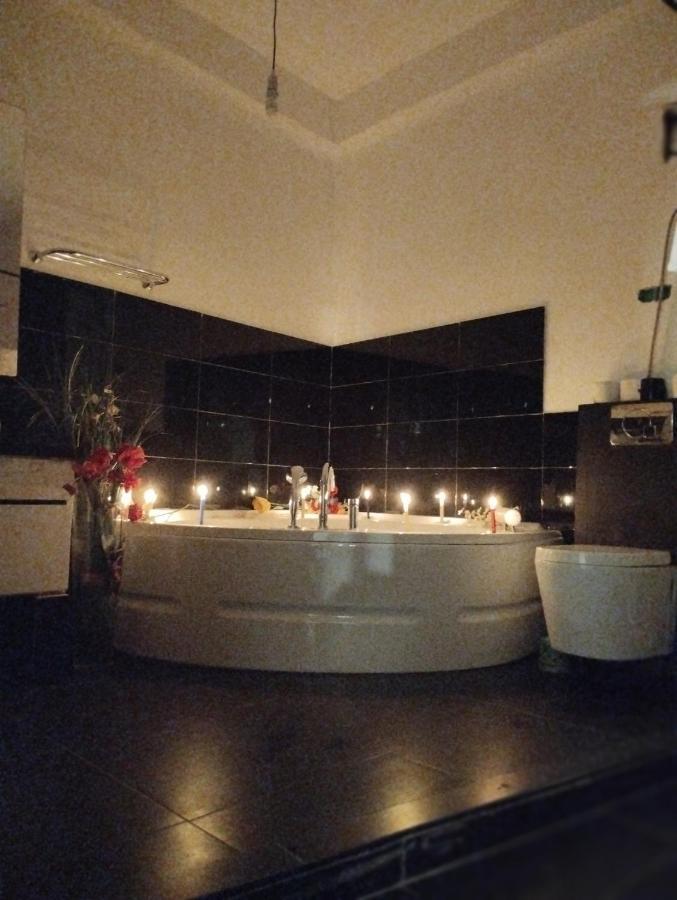 Hostal Valencia - Private Room With Bathroom Chefchaouen Εξωτερικό φωτογραφία