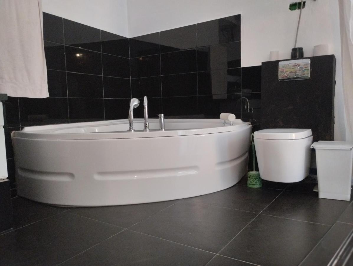 Hostal Valencia - Private Room With Bathroom Chefchaouen Εξωτερικό φωτογραφία